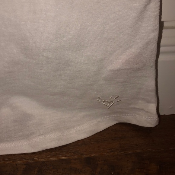 shirt - Picture 3 of 6